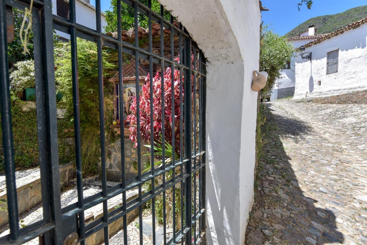 Casa Botijo Villa Linares de la Sierra Bagian luar foto